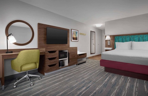 Yorkville Hotel | Hampton Inn Yorkville