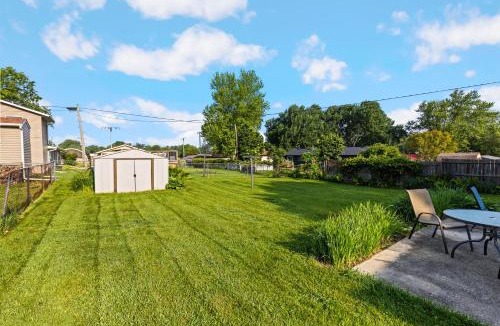 Winnebago House | Harvest Haven- Cozy Downtown Winnebago Retreat