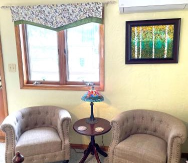 Galena Bed & Breakfast | Hawk Valley Retreat & Cottages