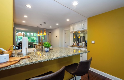 McHenry House | Heart of the Fox River House