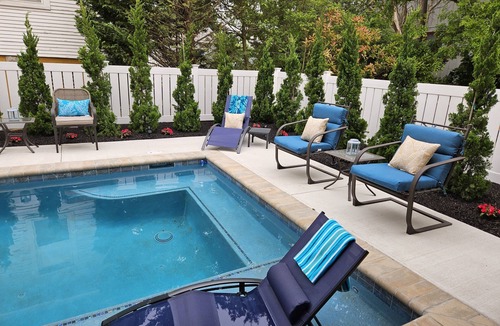 Avalon House | HEATED POOL! CLOSES EARLY NOV.! Cabana! Dine Outside! 1.5 BLOCKS 2 BEACH & TOWN