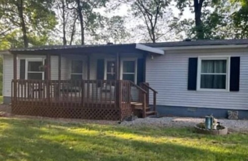 Ava Cottage | Hickey Housen