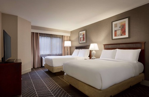 Ballston Hotel | Hilton Arlington