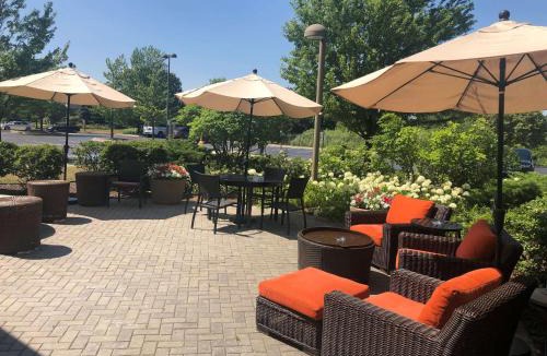 Addison Hotel | Hilton Garden Inn Addison
