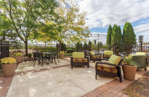 Tinley Park Hotel | Hilton Garden Inn Chicago/Tinley Park
