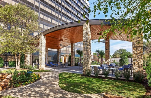 Brazos Hotel | Hilton Waco