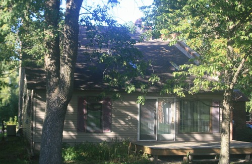 Nauvoo House | Historic 1840s Lamoreaux House/Modern Addition