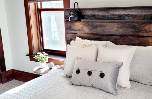 Grafton House | Historic Charm Meets Modern Comfort in the Heart of Downtown Grafton