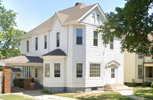 Bloomington Apartment | Historic Downtown Apartment #5