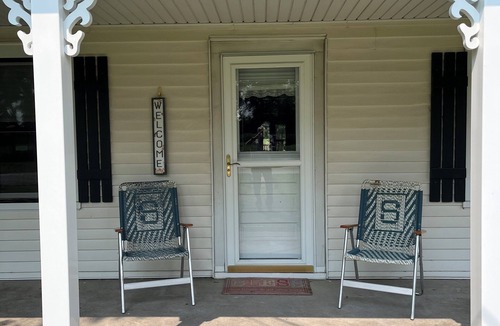 Cordova House | Historic Farm House called Oak Cliff w/spectacular view of Mississippi River