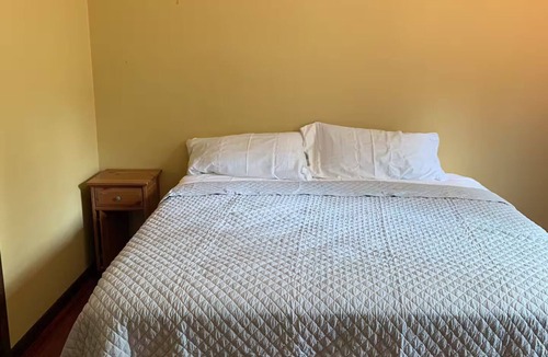 Dixon Bed & Breakfast | "Historic Grand Detour Victorian Home"