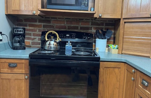 Mattoon Apartment | Historic, loft house with rustic charm meets modern day comfort