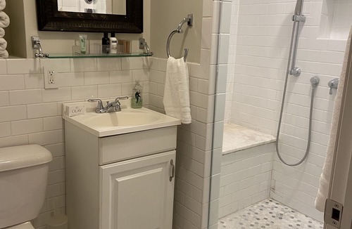 Old Town Apartment | Historic Old Town One Bedroom Suite