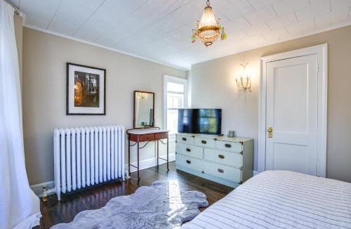 Poughkeepsie House | Historic Poughkeepsie Home Near Arlington & Vassar