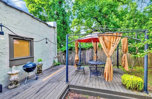 Crestline Heights House | Historic Spanish Charm + Scenic View | Cozy Casita