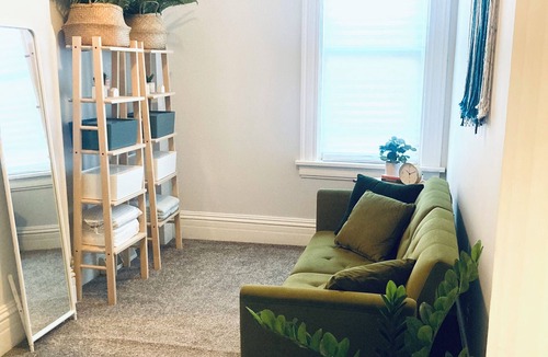 Pullman House | Historic Worker's Cottage with Vintage Charm Monthly Rental