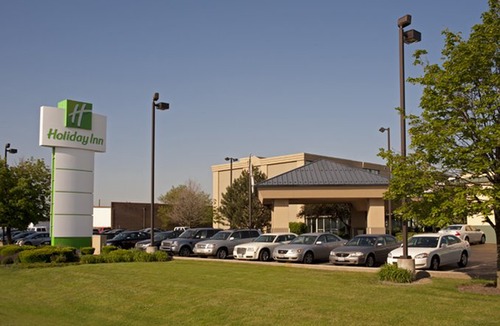 Elk Grove Village Hotel | Holiday Inn Chicago - Elk Grove, an Ihg Hotel
