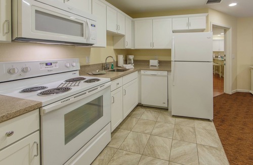 Sheridan Apartment | Holiday Inn Club Vacations Fox River Resort at Sheridan by IHG