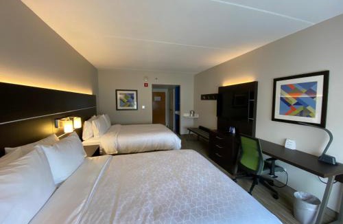 Prospect Heights Hotel | Holiday Inn Express & Suites - Prospect Heights by IHG