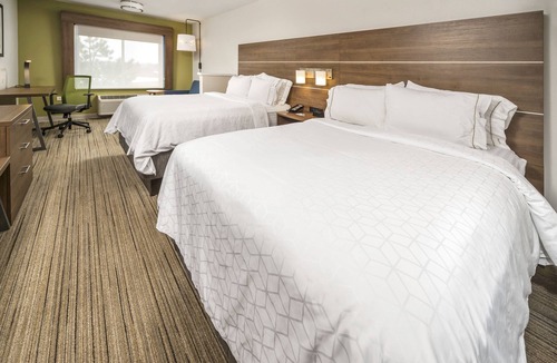 Vernon Hills Hotel | Holiday Inn Express Chicago NW - Vernon Hills by IHG