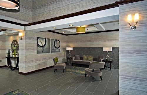 Morton Hotel | Holiday Inn Express & Suites Morton Peoria Area by IHG