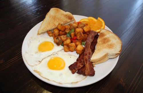 Orange Prairie Hotel | Holiday Inn & Suites Peoria at Grand Prairie by IHG