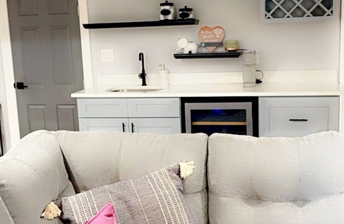 Ashburn House | Home Away From Home