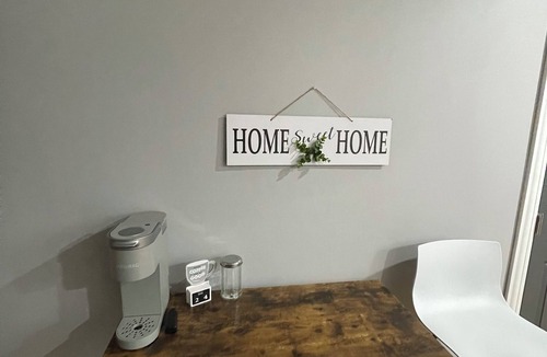 Ashburn House | Home Away From Home