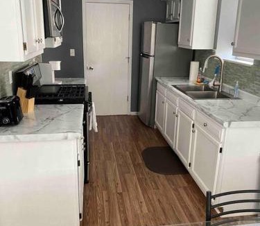 Ottawa Apartment | Home Away From Home