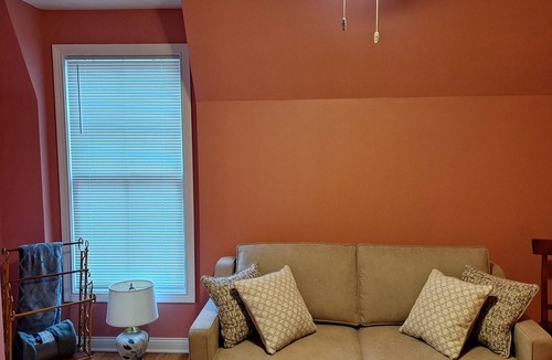 Pullman House | Home in the Historic Town of Pullman