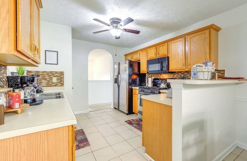 Hampton House | Home w/Large Yard in Quiet Atlanta Suburb