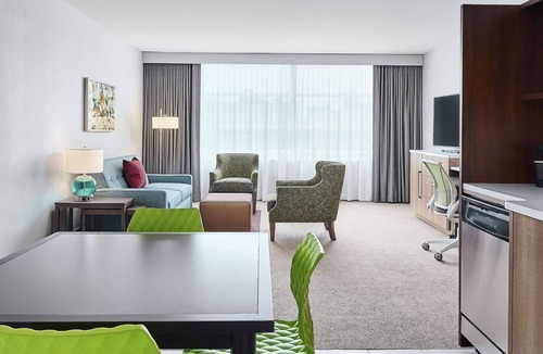 Near South Side Hotel | Home2 Suites by Hilton Chicago McCormick Place