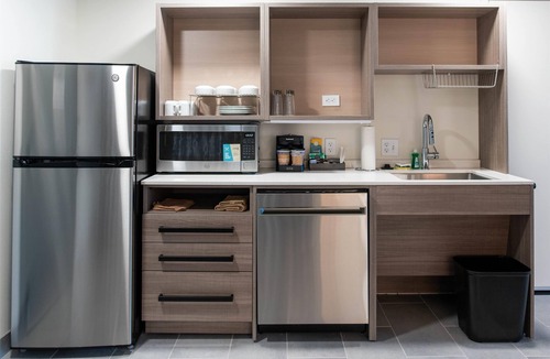 Effingham Hotel | Home2 Suites By Hilton Effingham