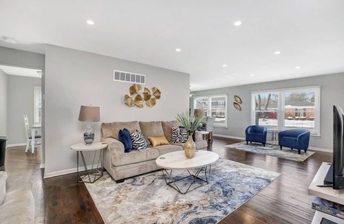 Homewood House | Homewood Rental - Cherrywood Ln