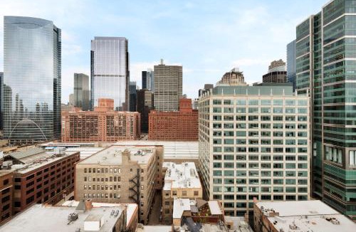 West Loop Gate Hotel | Homewood Suites by Hilton Chicago West Loop Fulton Mkt Area