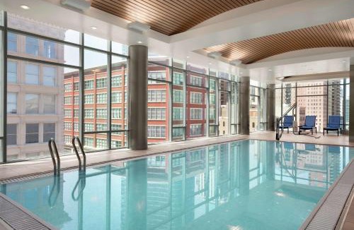 South Loop Hotel | Homewood Suites By Hilton Chicago Downtown South Loop