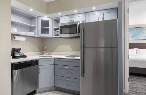 Downers Grove Hotel | Homewood Suites By Hilton Downers Grove Chicago, Il