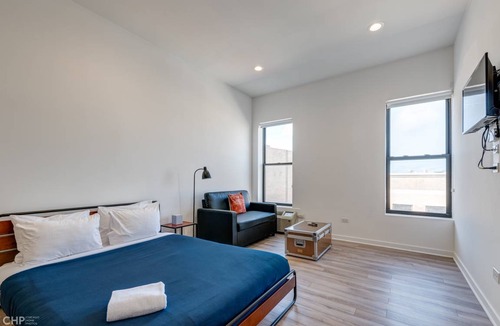 River West Hotel | Hotel ∙ 3 guests