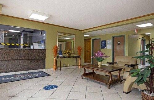 Decatur Hotel | Hotel ∙ 6 guests