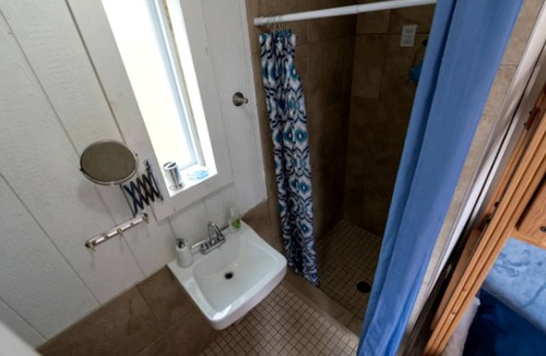 Chapin House | House ∙ 1 bedroom ∙ 3 guests