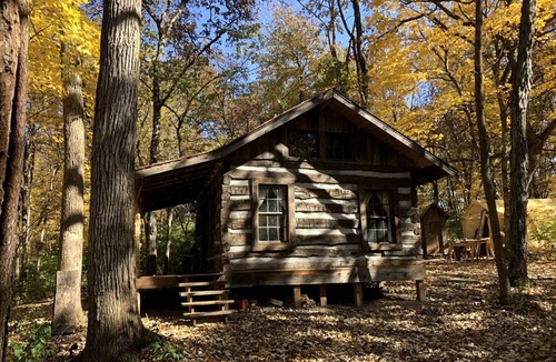 Nauvoo House | House ∙ 1 bedroom ∙ 4 guests