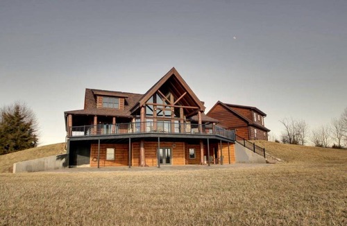 Loraine House | House ∙ 4 bedrooms ∙ 13 guests