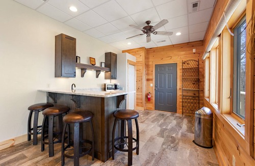Beech Mountain Cabin | Huge Cabin on Beech Mountain