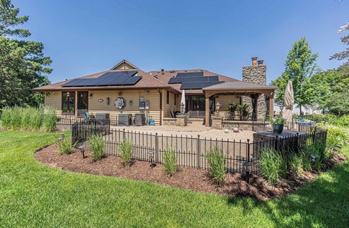 Schaumburg House | Huge Schaumburg 5 br/3.5ba w/bonus rooms/office