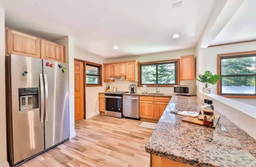 Jewett Center House | Hunter Group Retreat | 4 Separate Units & Atrium