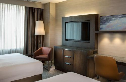 Streeterville Hotel | Hyatt Centric Chicago Magnificent Mile