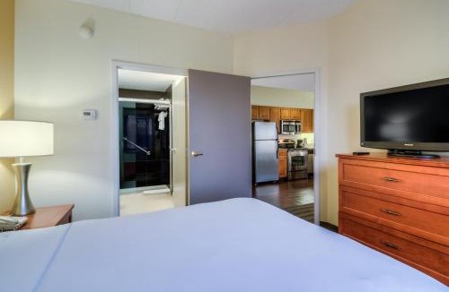 Schaumburg Hotel | Hyatt House Chicago Schaumburg