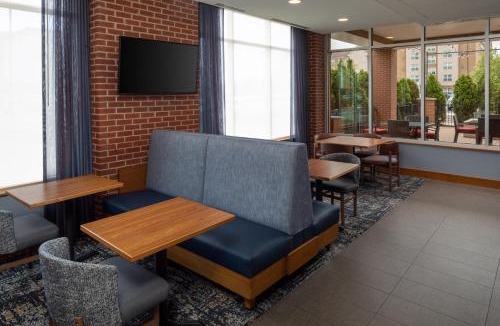 Bedford Park Hotel | Hyatt Place Chicago Midway Airport