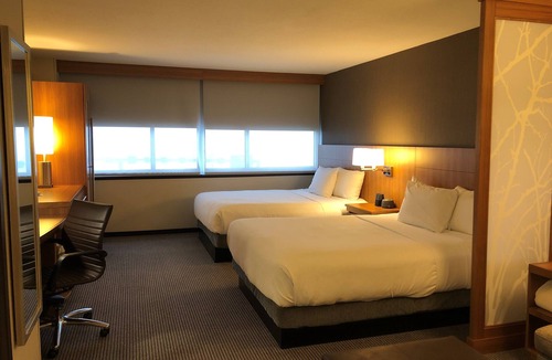 Rosemont Hotel | Hyatt Place Chicago/O'Hare Airport