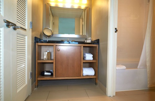 Lisle Hotel | Hyatt Regency Lisle near Naperville